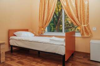 Отель Avtoshtat Полтава Двухместный номер Делюкс с 2 отдельными кроватями-2